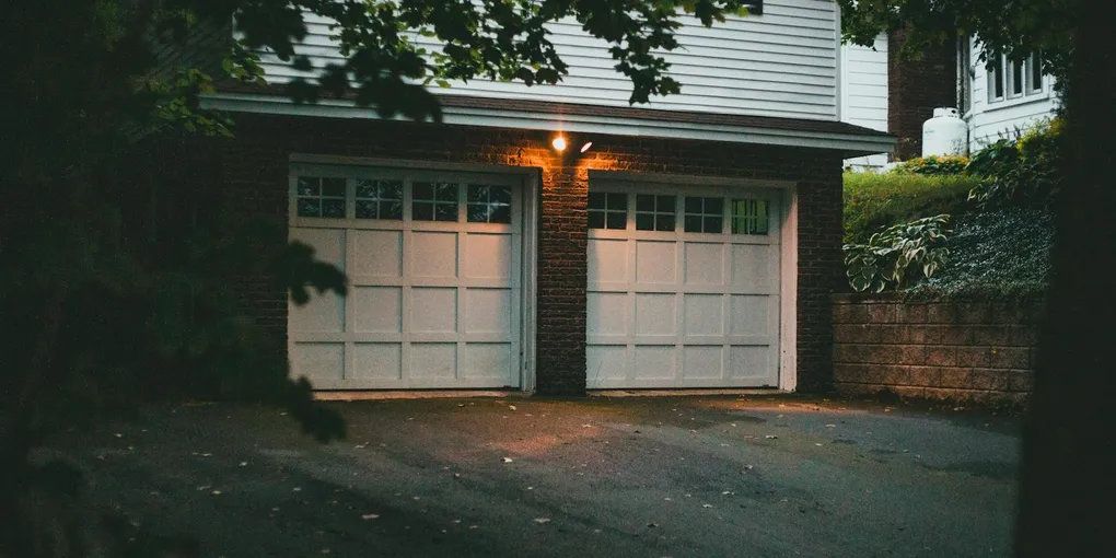 Garage door photo eye sensor mounted near floor, alignment fix for door that wont close
